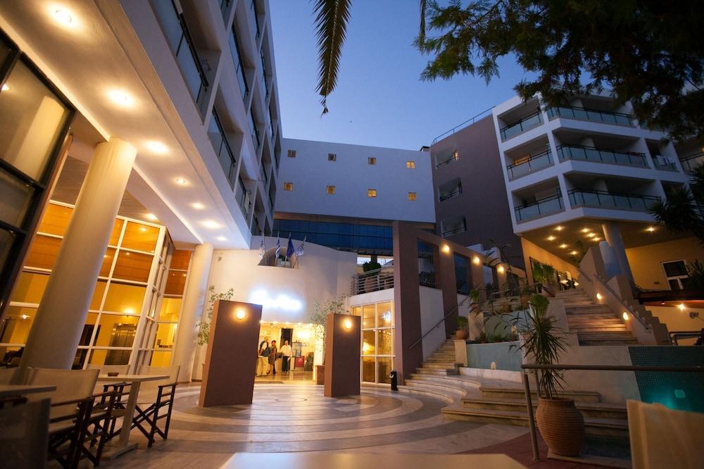 Santa Marina Unique Hotel アイオス・ニコラオス エクステリア 写真