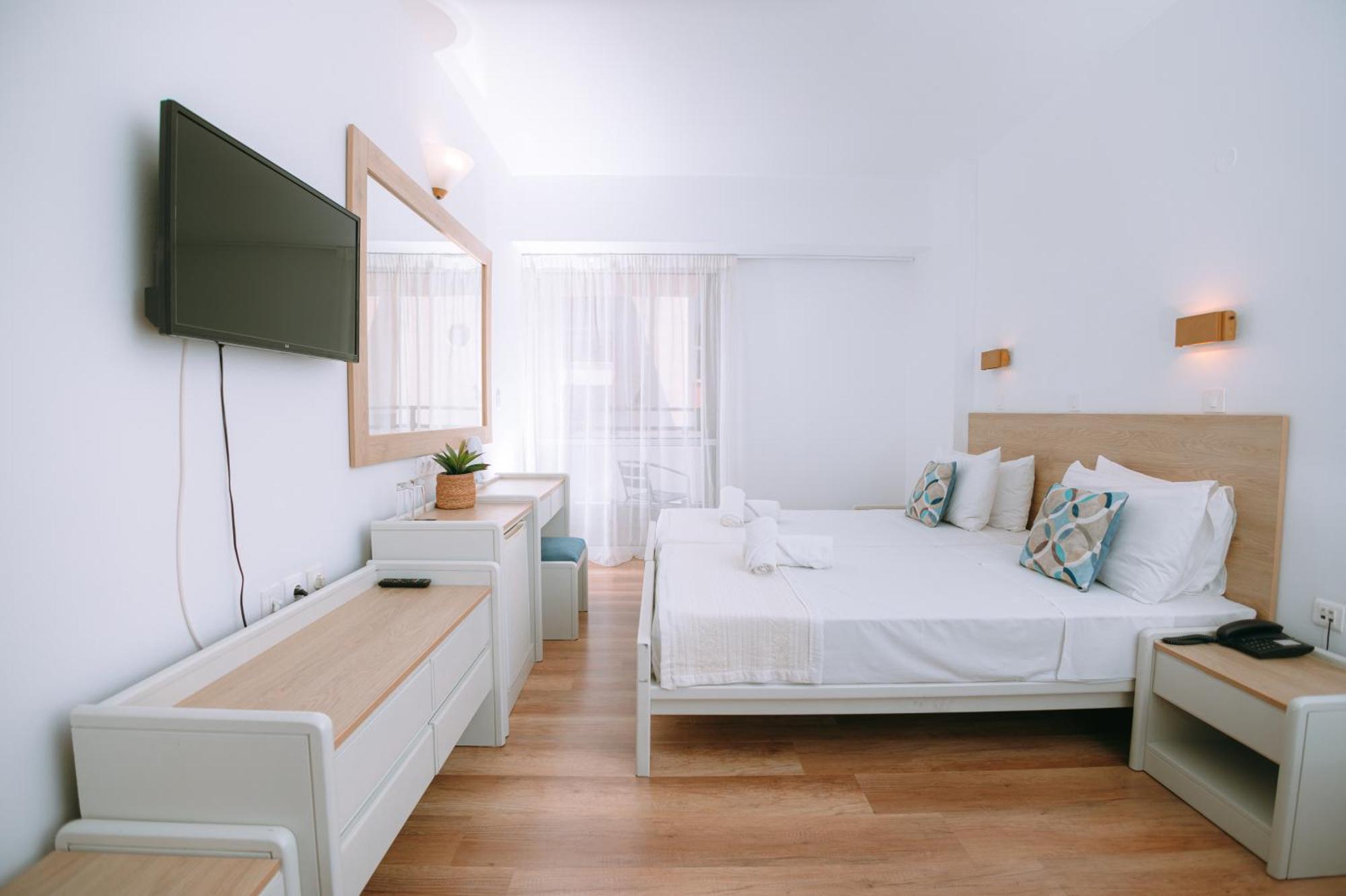 Santa Marina Unique Hotel アイオス・ニコラオス エクステリア 写真