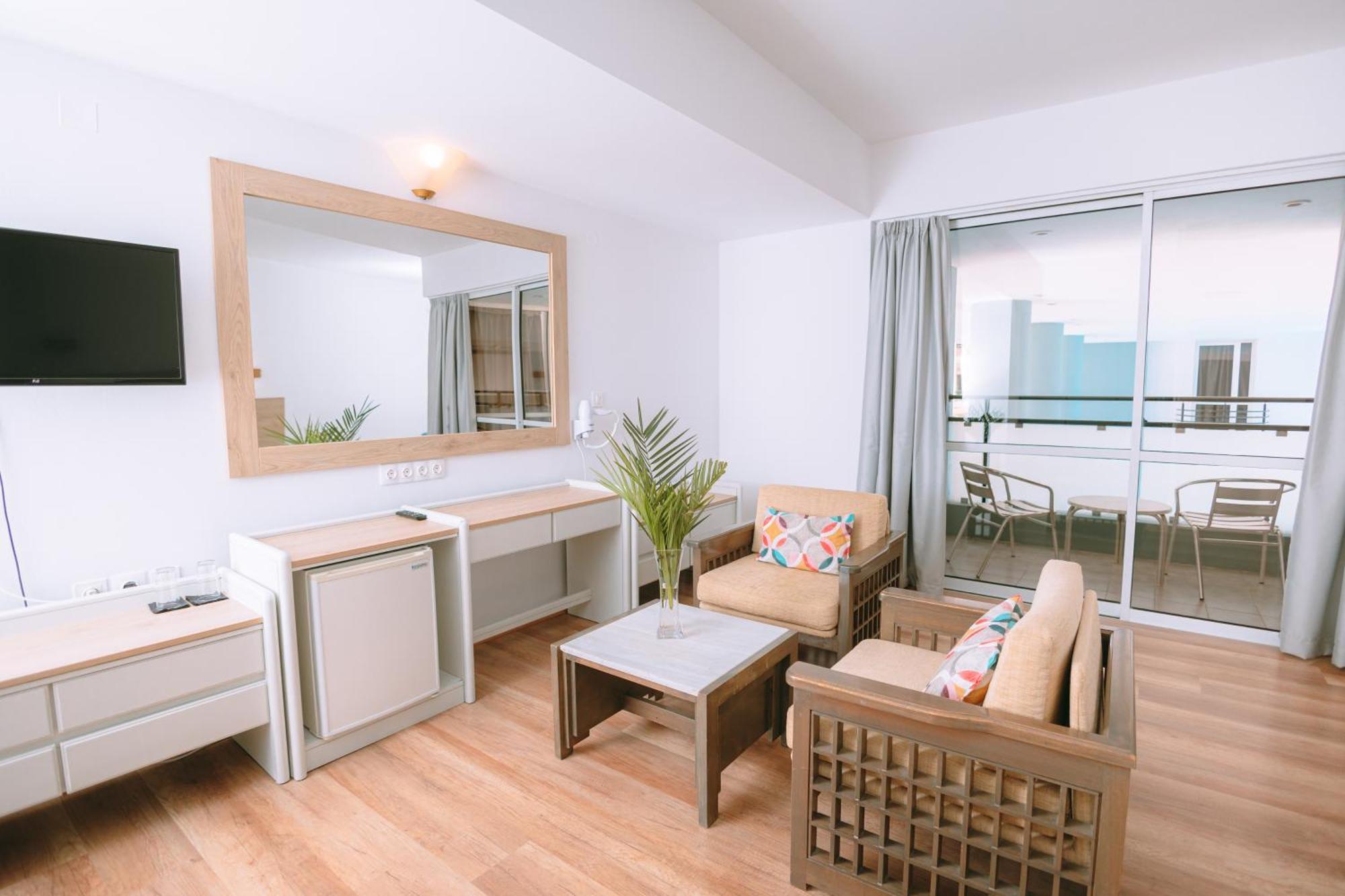 Santa Marina Unique Hotel アイオス・ニコラオス 部屋 写真